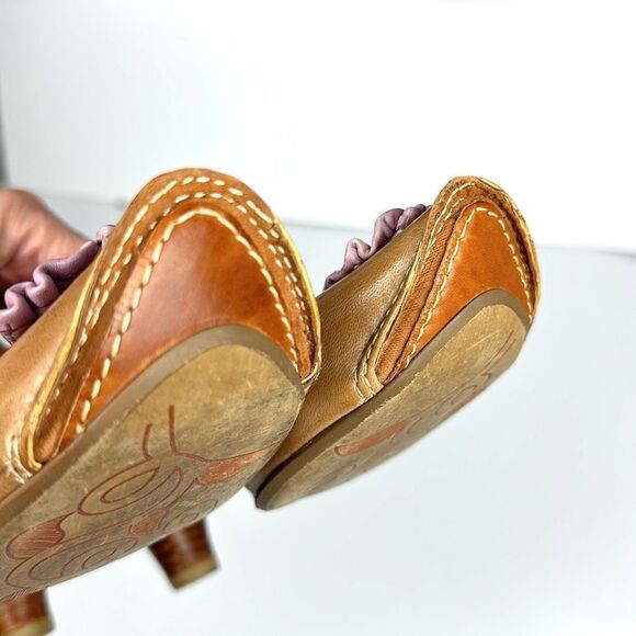 Everybody by EZ Moda Leather Tan with Lavender Accents Pumps Heels 38 US 7,5 - Picture 8 of 16